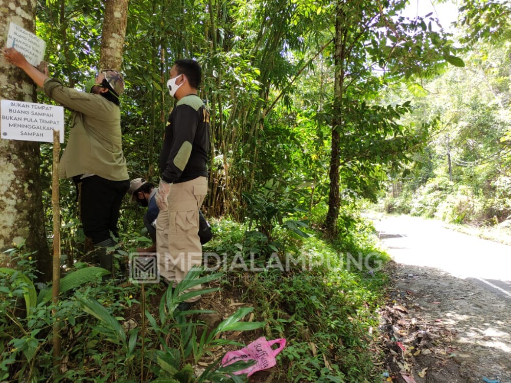 Rangkaian HPSN, TNBBS Gelar Aksi Pungut Sampah