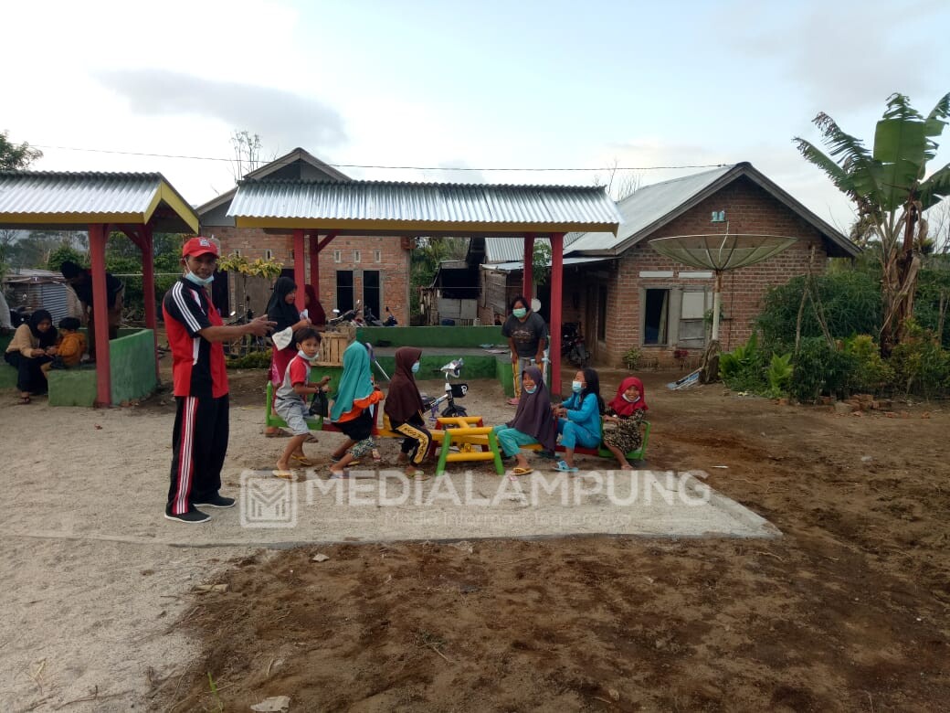 Dukung Kabupaten Layak Anak, Sedampahindah Sukses Bangun Taman Bermain Anak