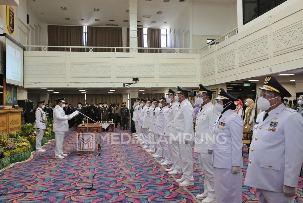 Gubernur Arinal Lantik 7 Kepala Daerah