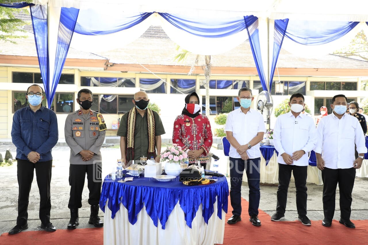 Sekdaprov Fahrizal Dampingi Menkop Teten Masduki Kunker ke Dipasena