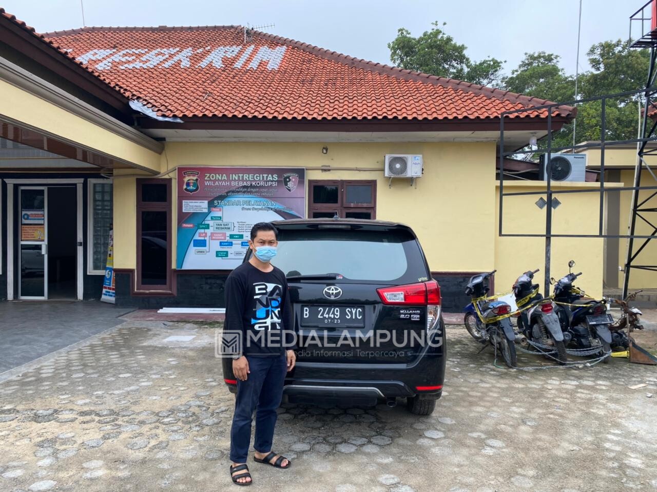 Ditinggal Sopir Shalat, Mobil Sewaan Dibawa Kabur