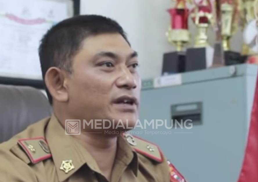 Lambar Terima 16 Tenaga Kesehatan Nusantara Sehat