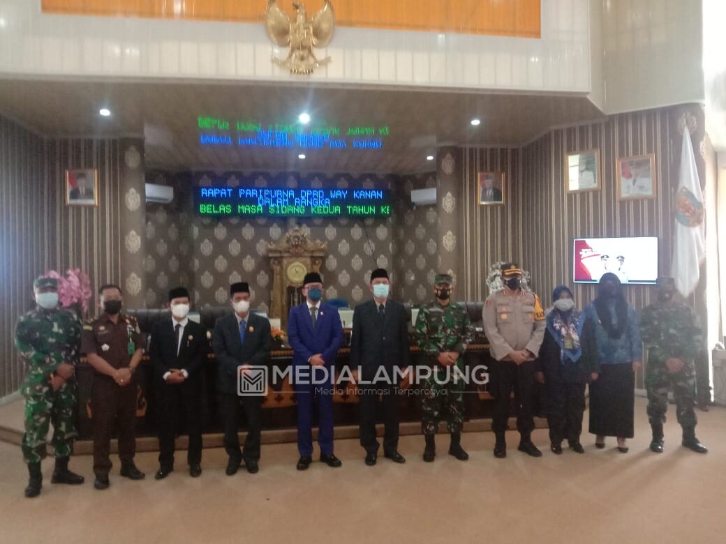 Sambut Mitra Kerja, DPRD Waykanan Gelar Paripurna 