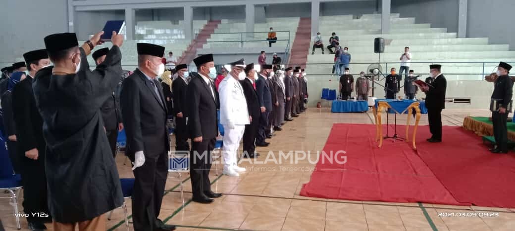 Sekda Lampura Kembali Melantik 102 Pejabat Eselon III dan IV
