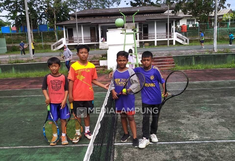 Perdana, Pengcab PELTI Lambar akan Kirim Atlet Ikuti Turnamen Sirkuit Tenis Junior 