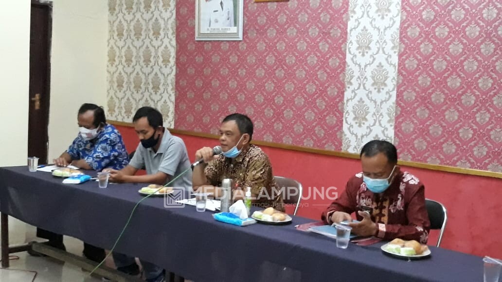 DPMP Lambar Sosialisasi Percepatan Pelaksanaan Anggaran Pekon di Waytenong