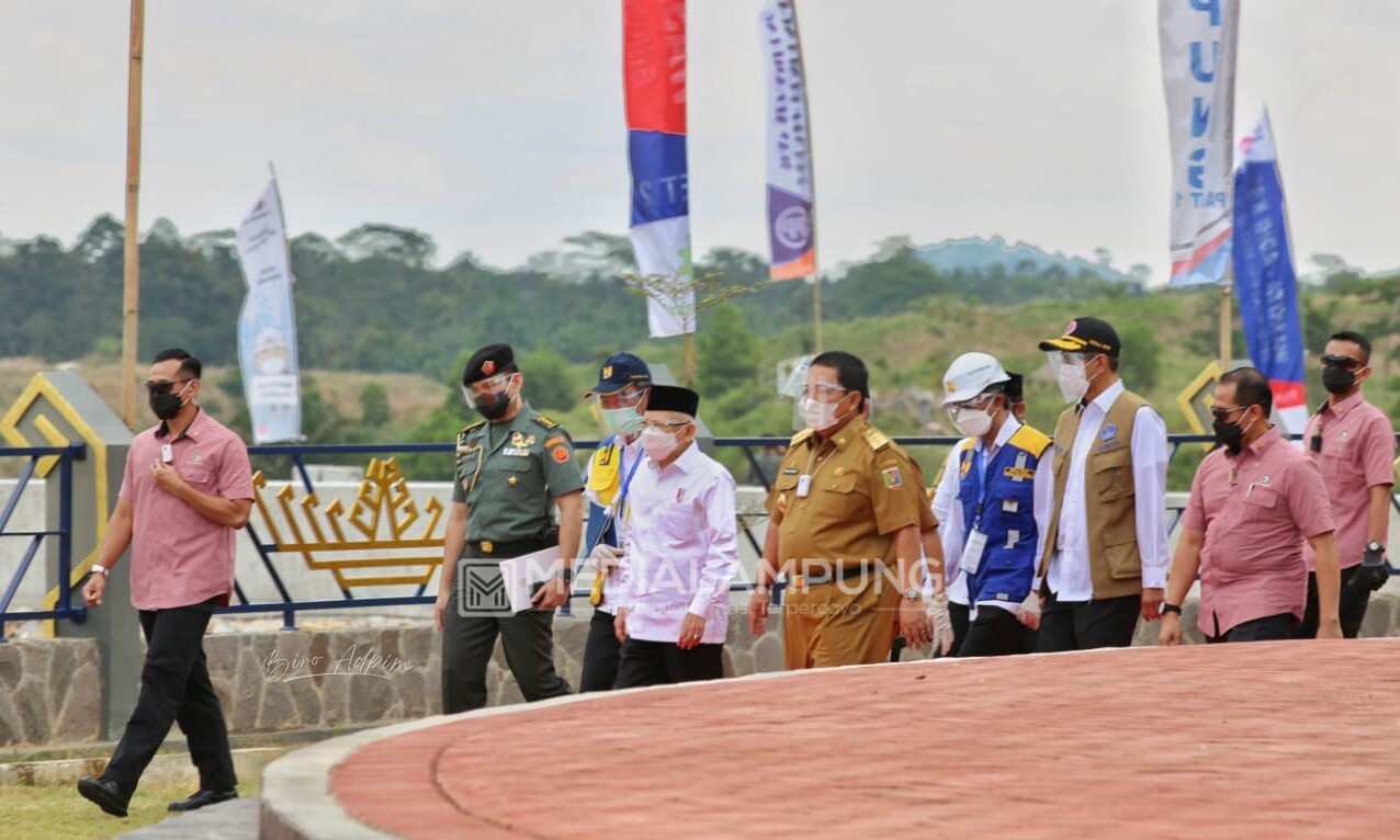 Wapres dan Gubernur Tinjau Bendungan Way Sekampung, Ditarget Selesai Juli 2021