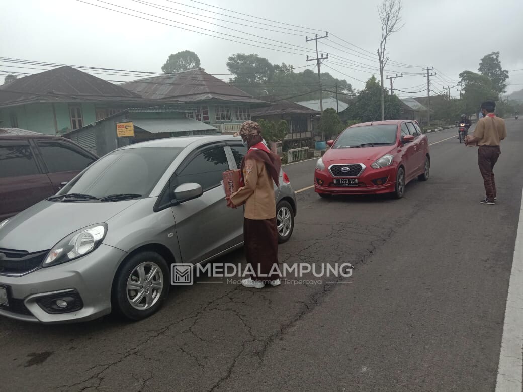 Pramuka Kwaran Balikbukit Galang Dana Bantu Korban Kebakaran 