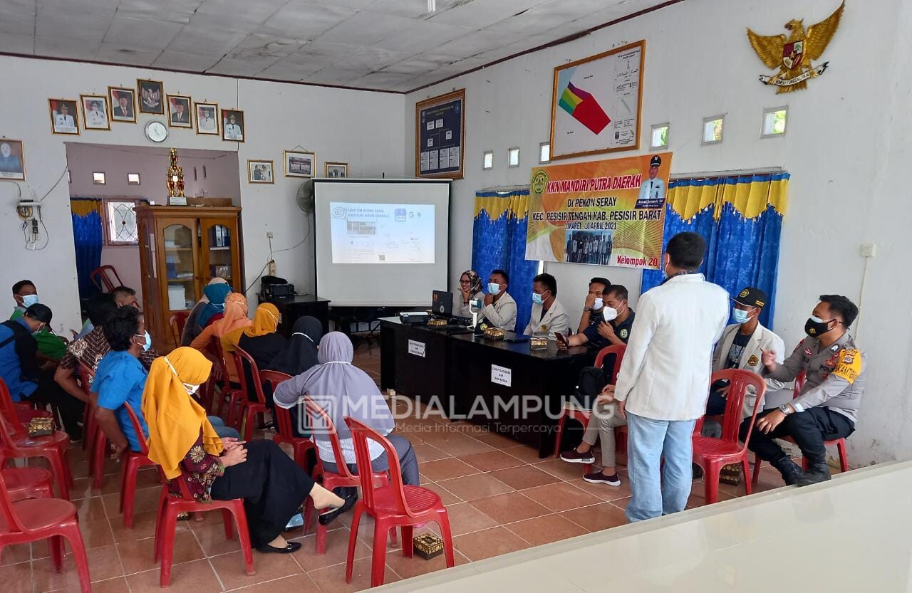 Laksanakan KKN di Pekon Seray, Mahasiswa Saburai Kenalkan Program Google Bisnis