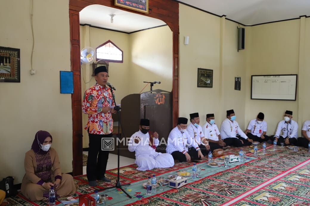 Songsong Ramadhan, Bupati dan Warga Gelar Pengajian dan Do'a Bersama.