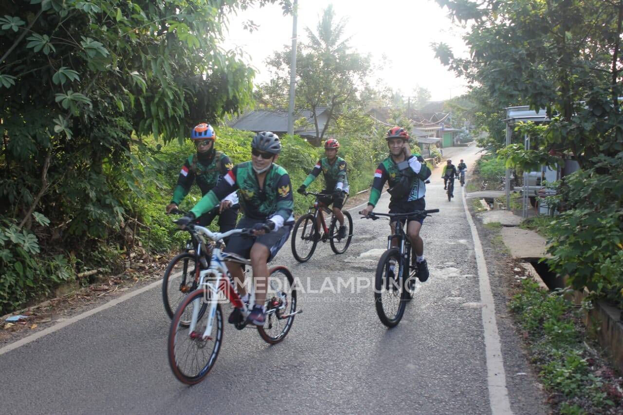 Tingkatkan Kebugaran Tubuh, Dandim Bersama Personel Kodim Olahraga Sepeda