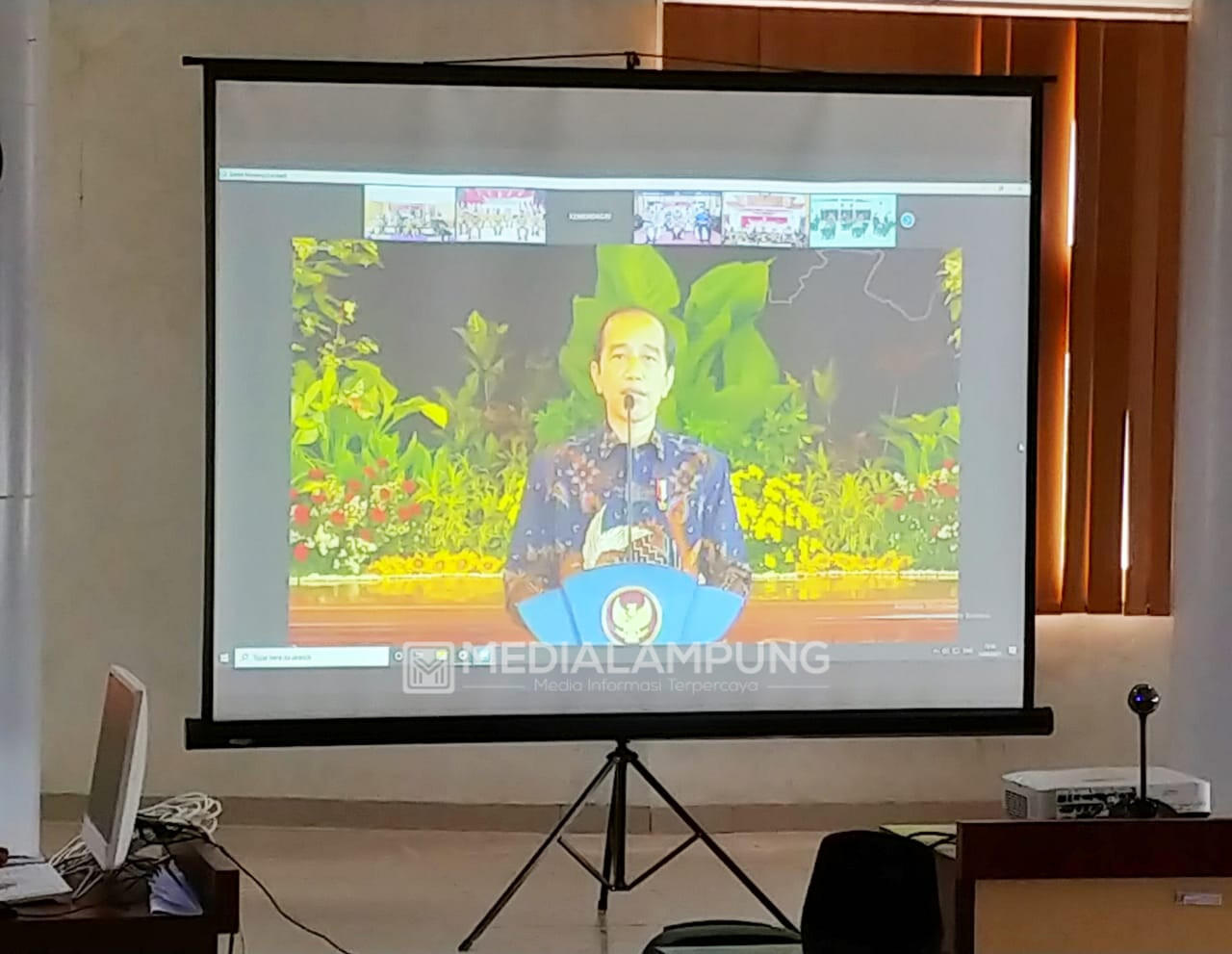 Bupati dan Wabup Waykanan Ikuti Rakor Virtual dengan Presiden Jokowi