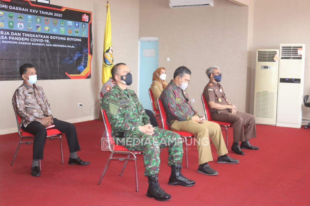 Kolonel Romas Herlandes Hadiri Puncak Acara Peringatan Hari Otonomi Daerah XXV 2021