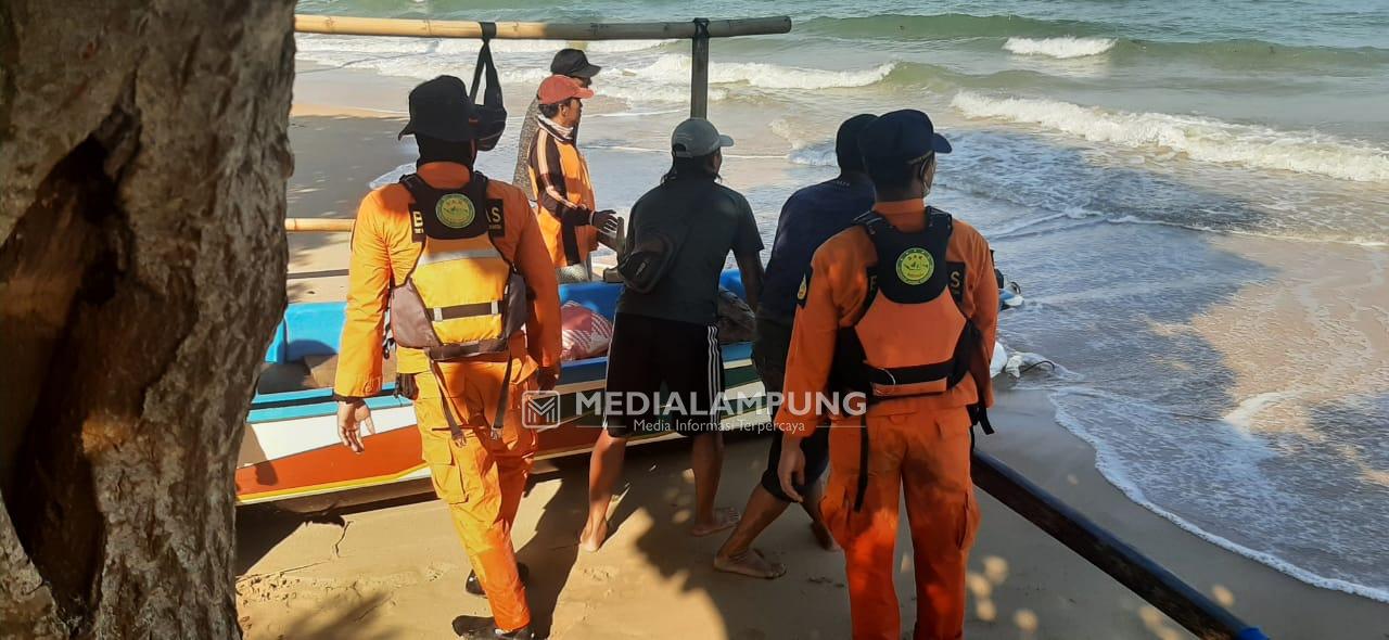 Pencarian Korban Tenggelam Terkendala Cuaca Buruk