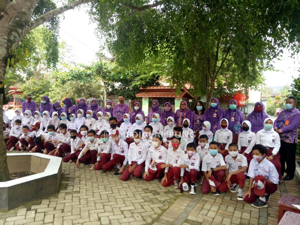 Siswa SDN 3 Way Mengaku Lulus 100 Persen