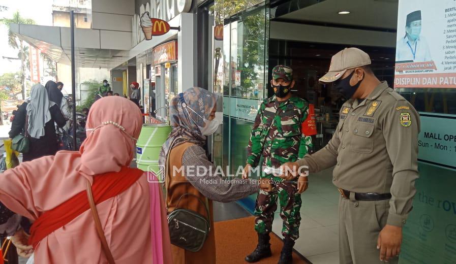 Imbau Masyarakat Patuhi Prokes di Pusat Perbelanjaan Modern