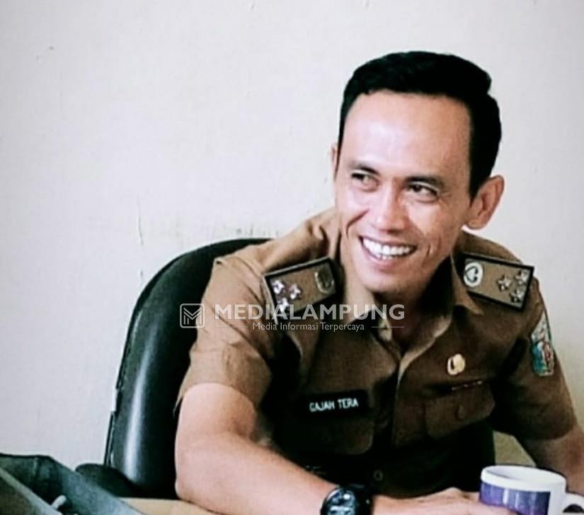 Dukung Pembangunan Unila II, Dinas PU Waykanan Bersihkan Gedung Eks RSUD ZAPA