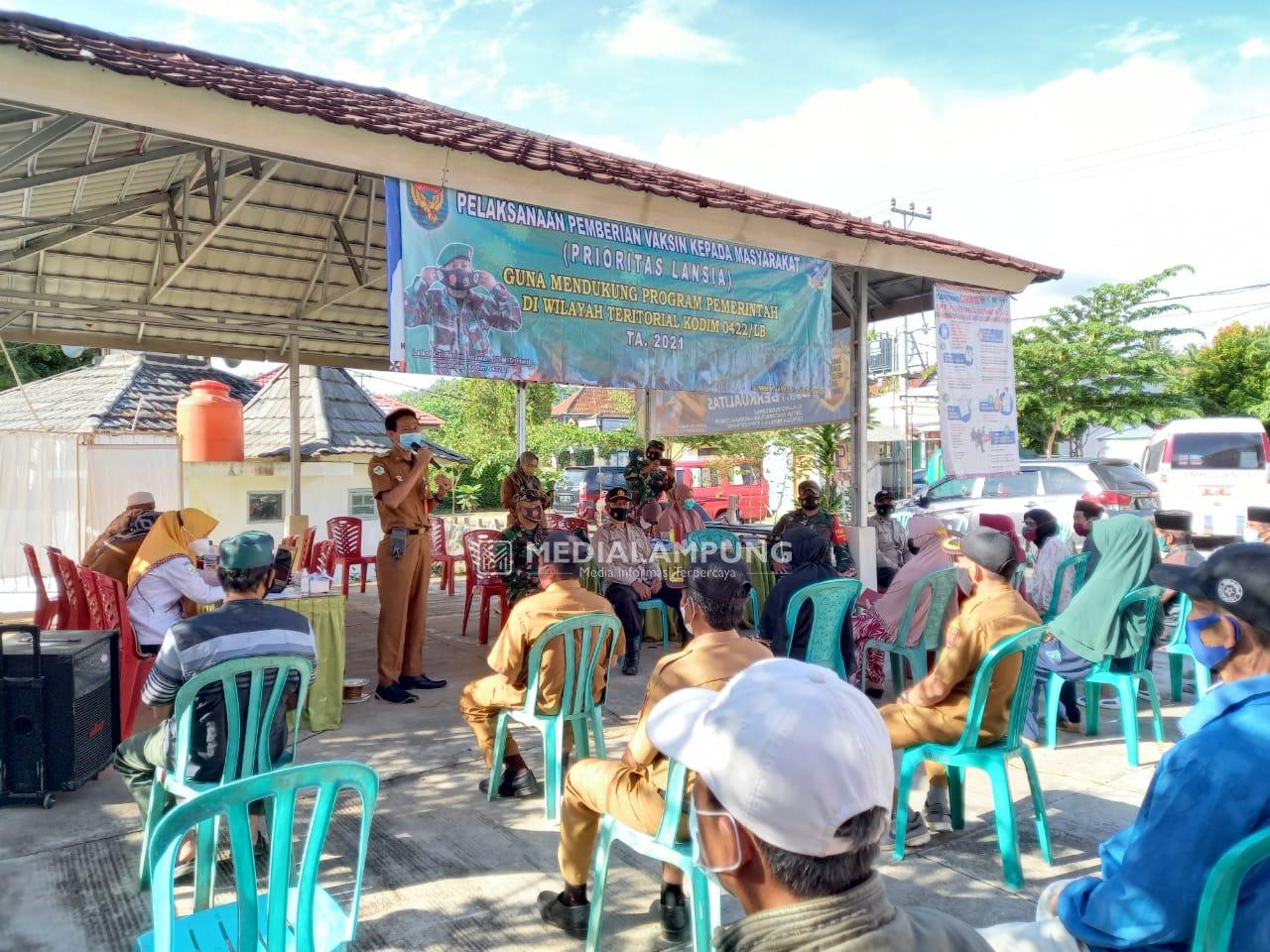 65 Lansia di Kecamatan Sumberjaya dan Kebuntebu Jalani Vaksinasi Covid-19