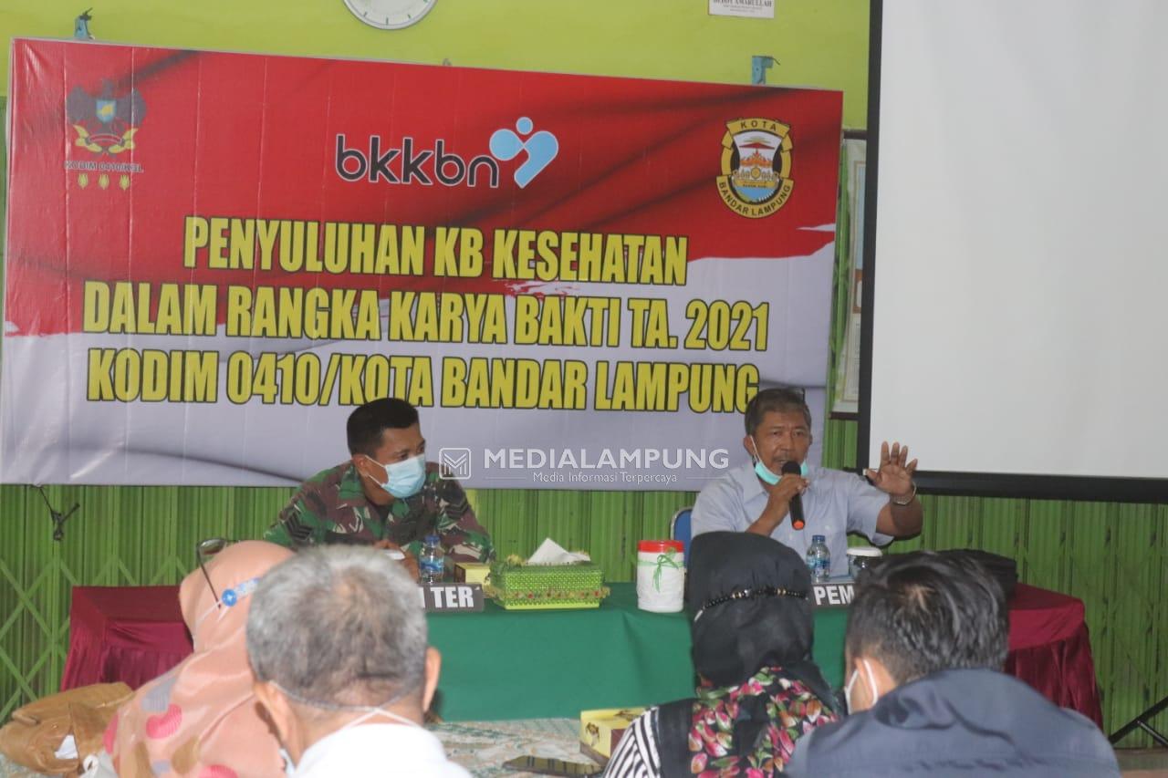 Dalam Rangka Karya Bakti, Kodim Adakan Penyuluhan KB