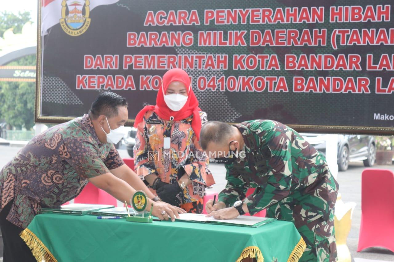 Dandim Romas Terima Hibah Tanah dari Pemkot Bandarlampung