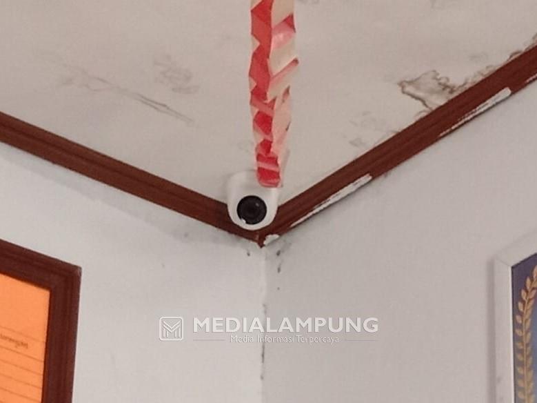 Tingkatkan Keamanan, Lingkungan Pekon Semarangjaya Pasang CCTV di 31 Titik