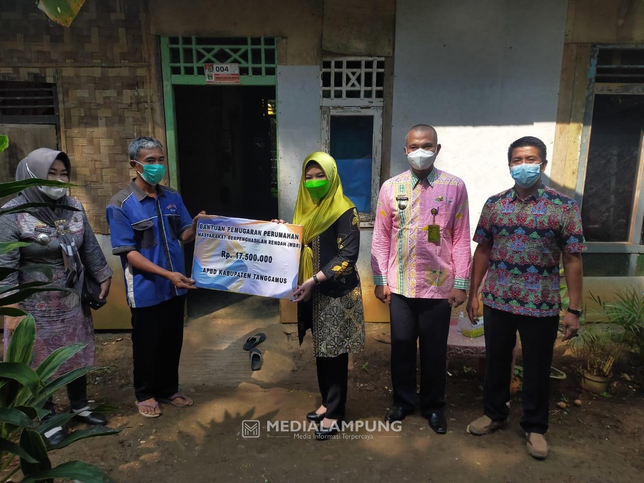Dewi Handajani Targetkan 500 RTLH Dapat Bantuan Program Bedah Rumah
