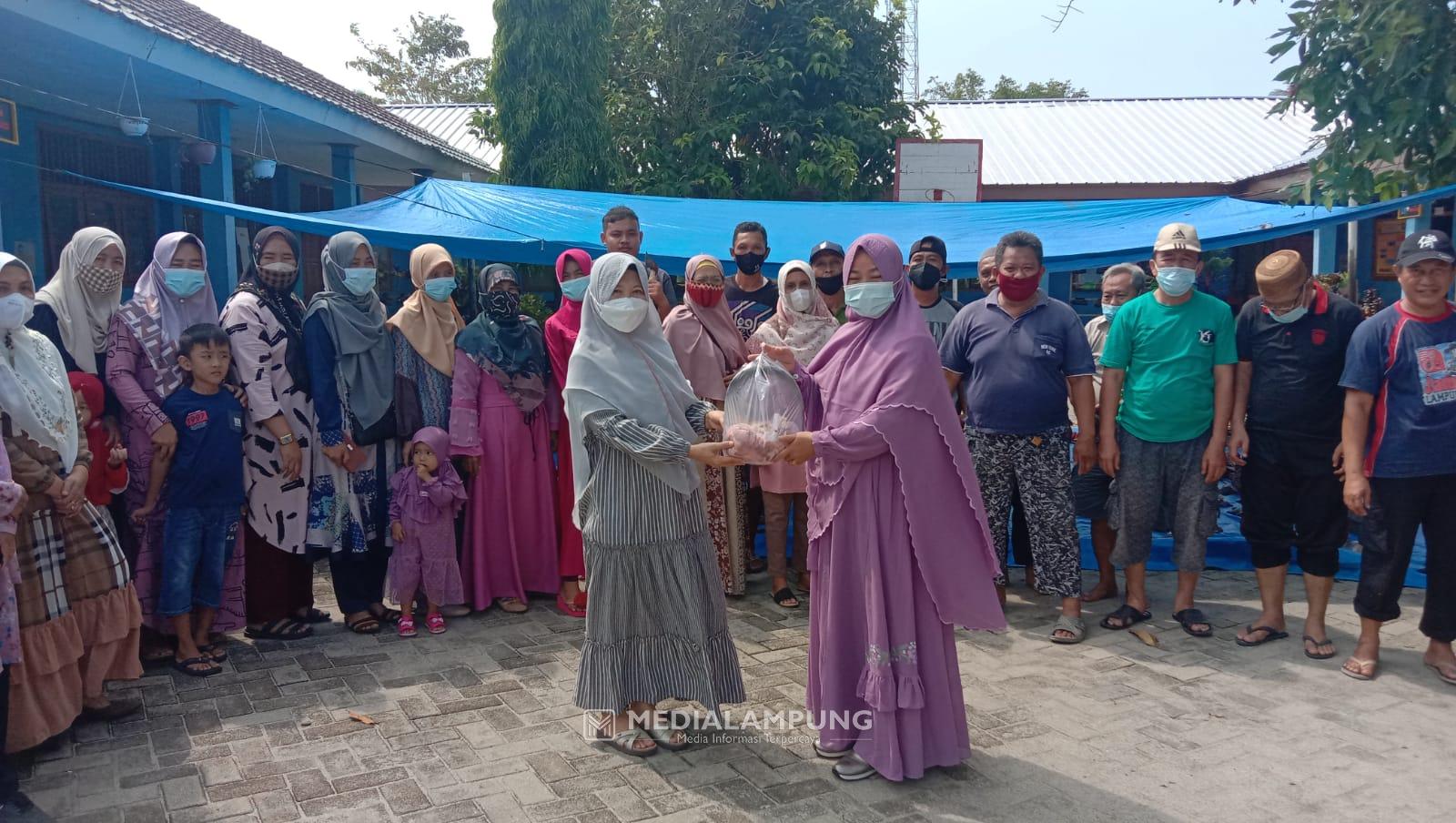 Rayakan Idul Adha 1442 H, SMPN 1 Krui Kurban Satu Ekor Sapi