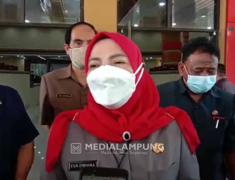 Bunda Eva Apresiasi Pandangan Umum DPRD atas RPJMD