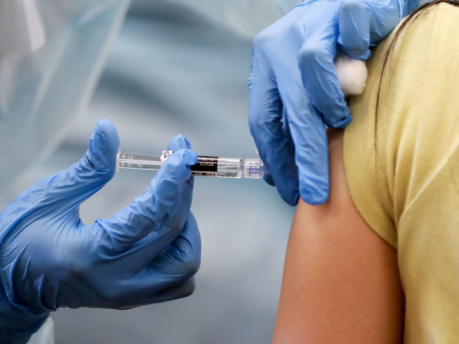 Polres Lamteng Gelar Vaksinasi Massal di 32 Titik, 4.333 Orang Tervaksin