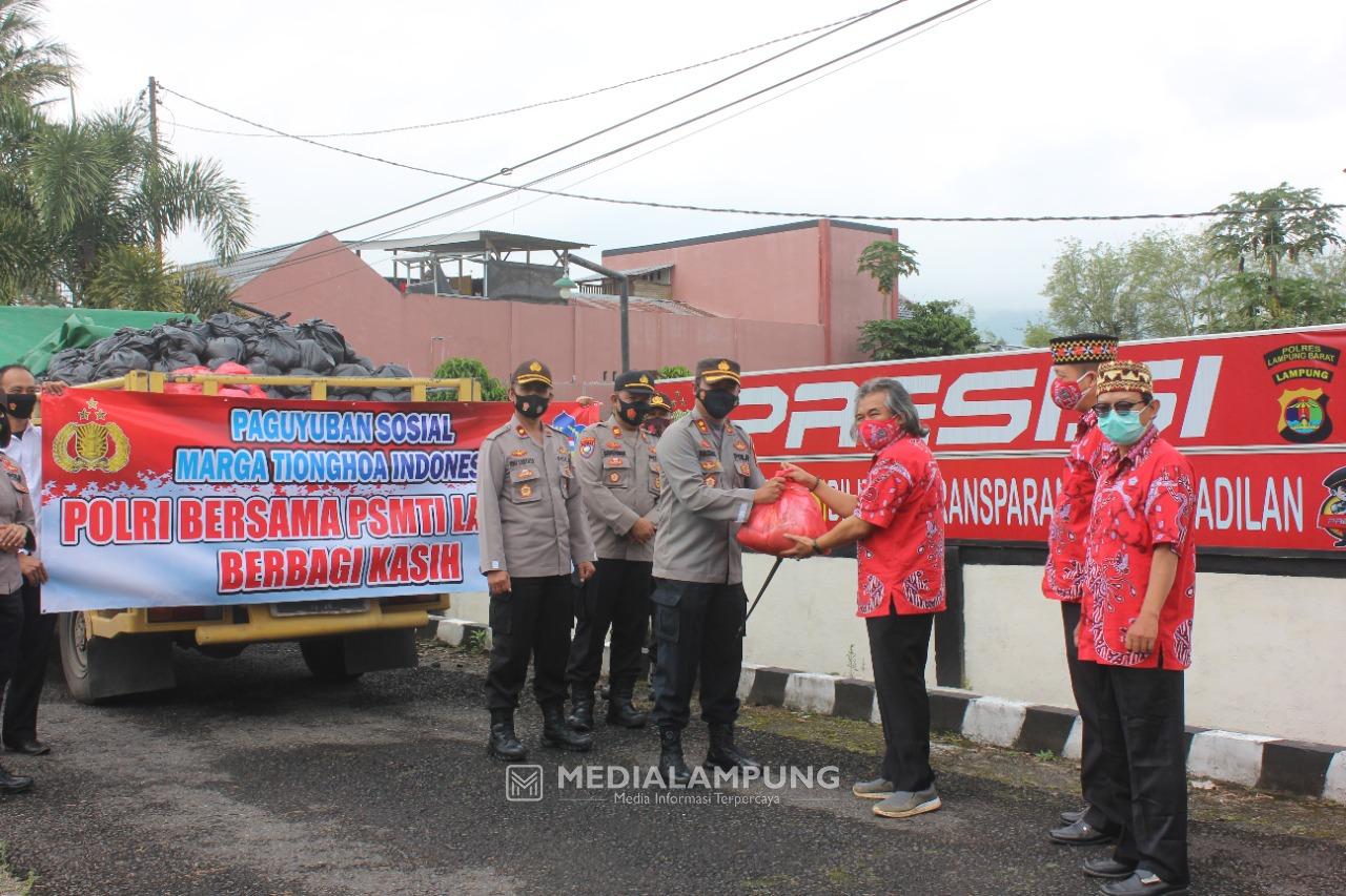 PSMTI Bersama Polres Lambar Bagikan 500 Paket Sembako
