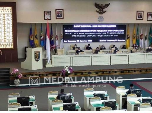 Sampaikan KUPA-PPAS Perubahan APBD 2022, Arinal Optimis Perekonomian Lampung Menguat