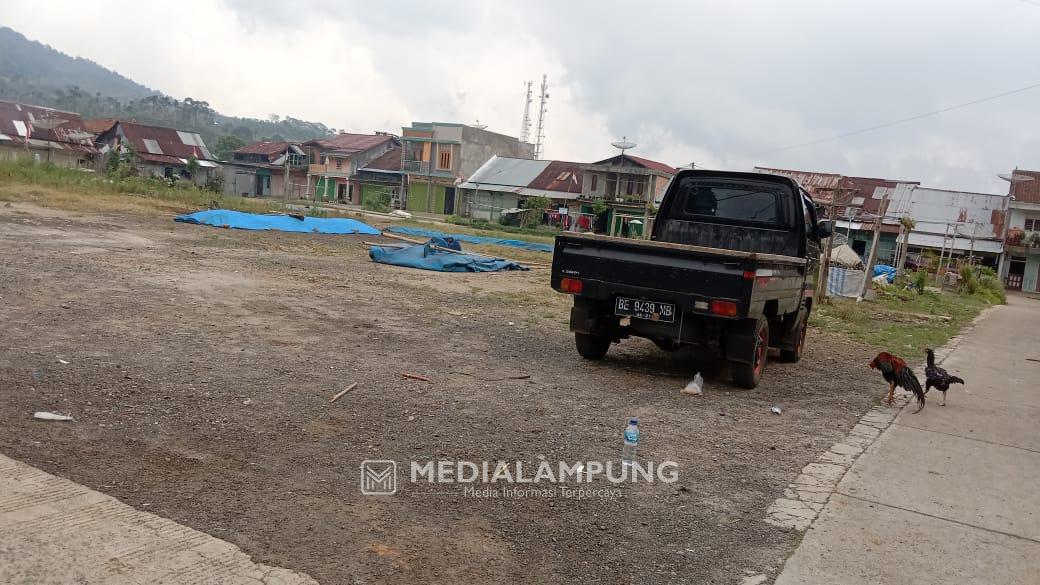 Bertahun Mangkrak, Warga Minta Tanah Sengketa Eks Pasar Lama Sekincau Dimanfaatkan