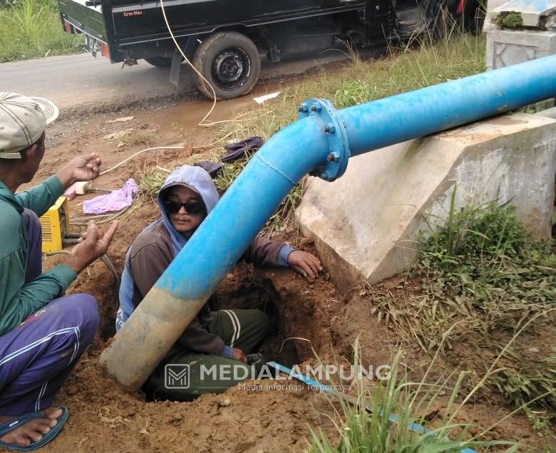 PDAM Limau Kunci Respon Harapan Perbaikan Pipa Bocor di Pekon Tigajaya 