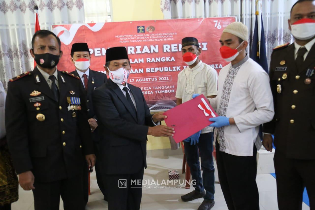 Kado HUT ke-76 Kemerdekaan RI, 96 WBP Rutan Krui Dapat Remisi