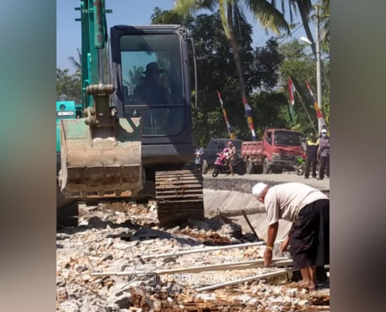 Nikman: Penertiban Bangunan Liar di Baradatu Kondusif