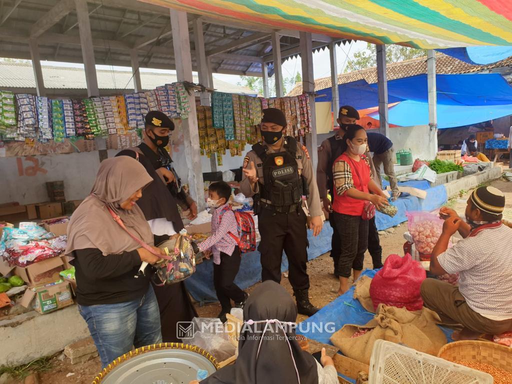 Polres Waykanan Gelar Operasi Yustisi di Pasar Blambangan Umpu