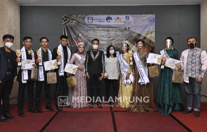 Dua Remaja Asal Pringsewu Sabet Gelar Juara di Ajang Putra-Putri Karya Lampung