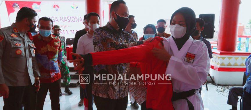 Lepas Atlet PON Papua Asal Lamsel, Wabup Pandu Optimis Lamsel Raih Medali