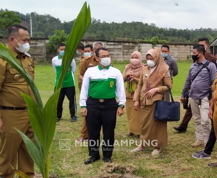 Belajar di Ruang Terbuka Jadi Alternatif di Masa Pandemi