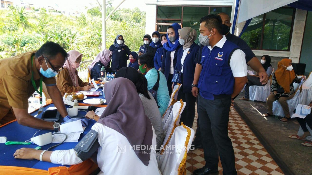 Nasdem Lampung Gelar Vaksinasi Covid-19 untuk Warga TkB