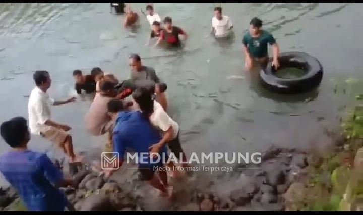 Bocah Delapan Tahun Tenggelam di Bendungan Waykrui