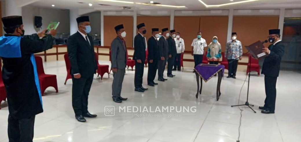Bupati Waykanan Lantik 6 Pejabat Eselon II Hasil Seleksi Terbuka