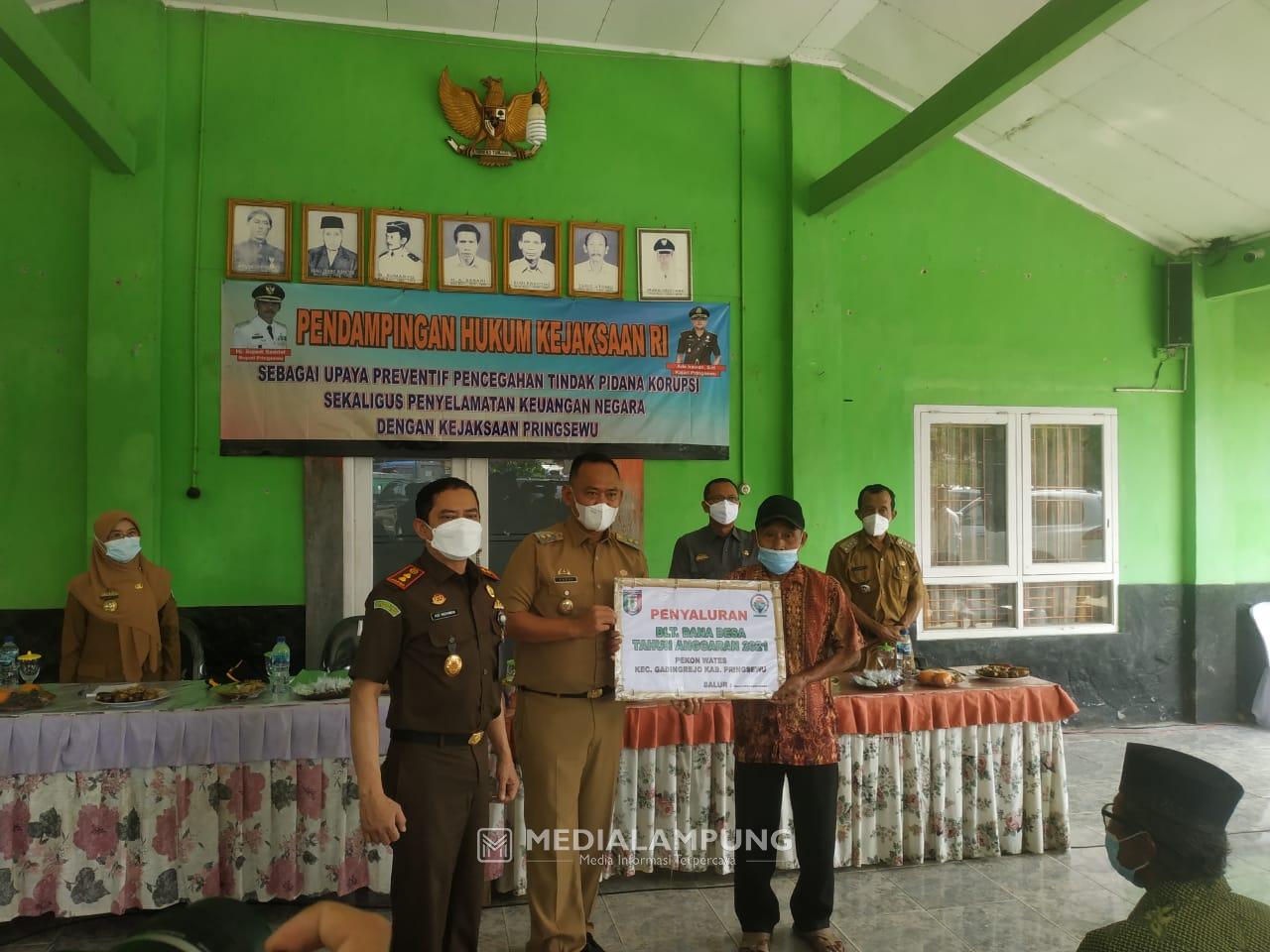 Pastikan BLT-DD Tepat Sasaran, Kejari Pringsewu Gelar Pendampingan Hukum