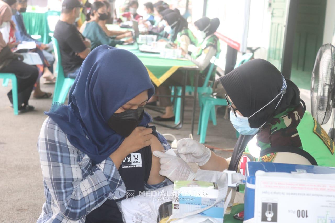 Dukung Percepatan Vaksinasi, Kodim 0410 Laksanakan Vaksinasi Covid untuk Masyarakat