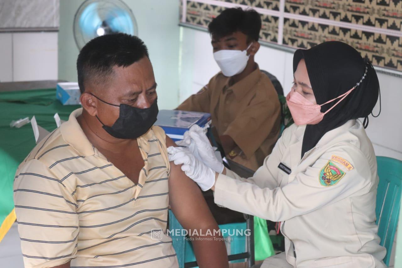 Kodim KBL Kembali Gelar Vaksinasi untuk Masyarakat dan Pelajar di Bandarlampung