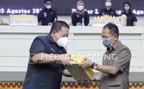 DPRD Lampung Terima Dokumen KUPA PPAS APBD Tahun 2021 dari Pemerintah Provinsi