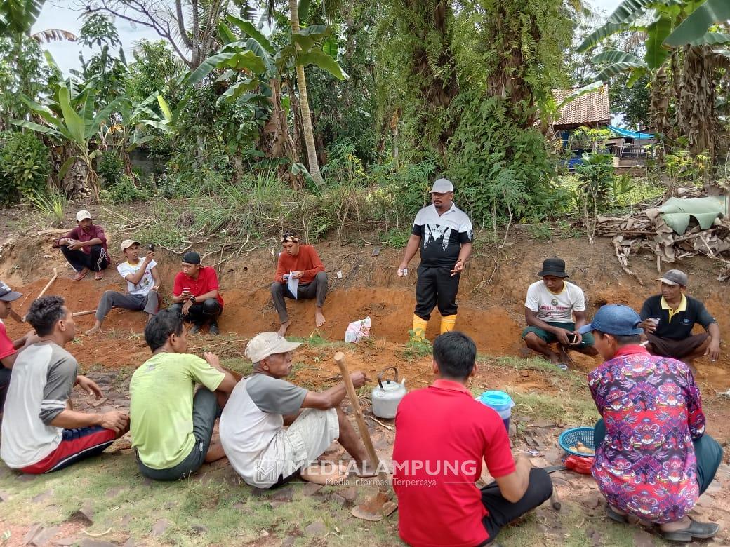 Sopyan Wahyudi, Jaga Kebersihan dengan Tour Gotong Royong