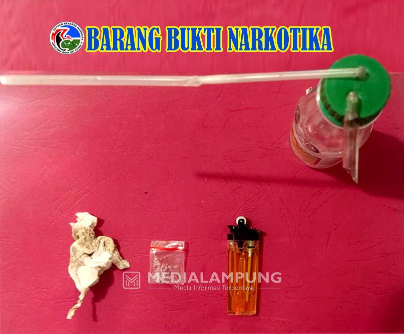 Pakai Sabu Dalam Mobil, Dua Wanita Diamankan