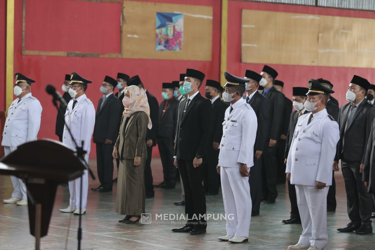 Wabup Pringsewu Lantik Pejabat Administrator, Pengawas dan Fungsional