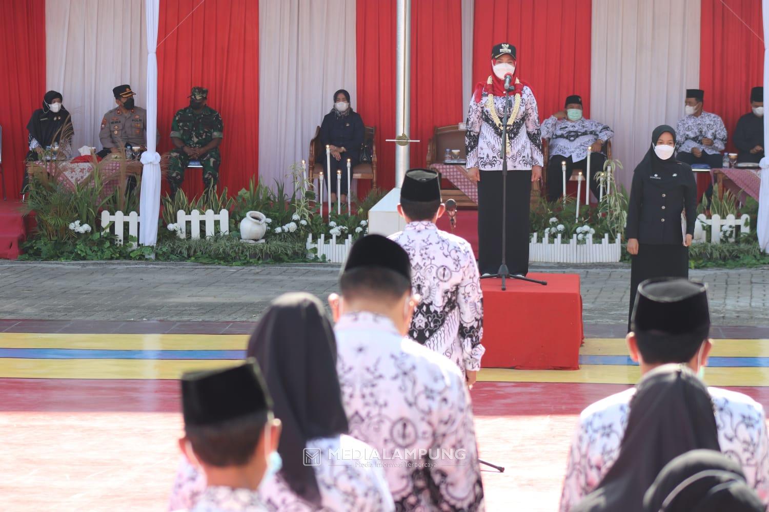 Kasdim KBL Ikuti Upacara Peringatan Hari Guru Nasional 2021 di Baitul Jannah Islamic School